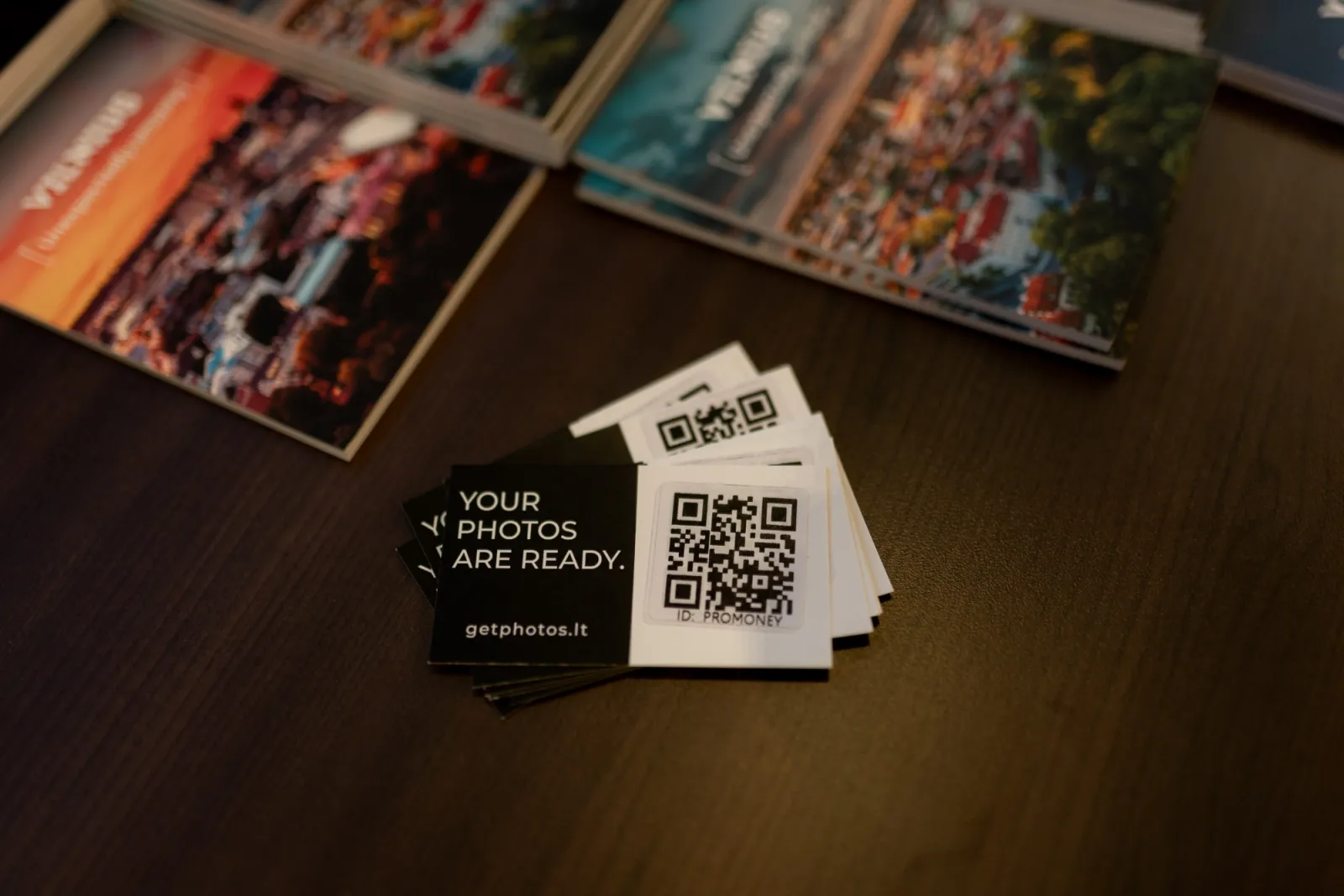getphotos.lt cards at event registration